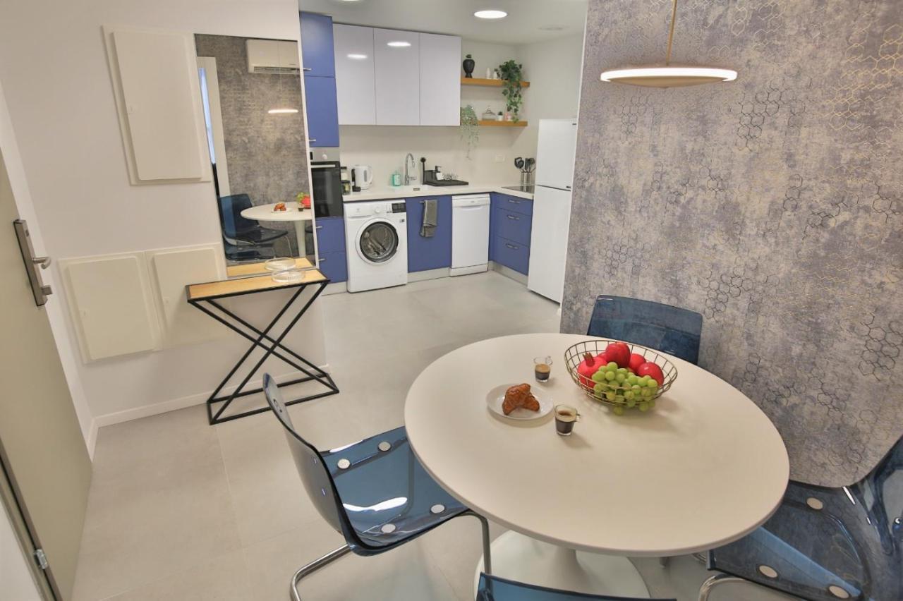 Cozy And Stylish 1-Bedroom Apartment Netanya Eksteriør billede